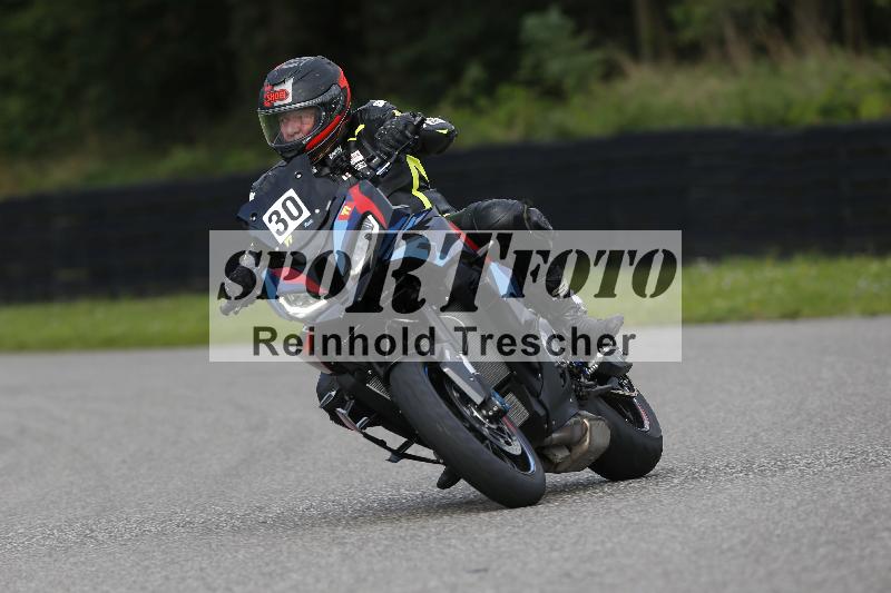 /Archiv-2025/53 16.09.2025 Track Day Domi Aegerter ADR/Gruppe rot/30